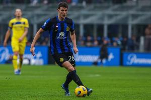 B体育官方网站-法媒：帕瓦尔想参加世界杯倾向于留在欧洲，但薪水成里尔引进难题