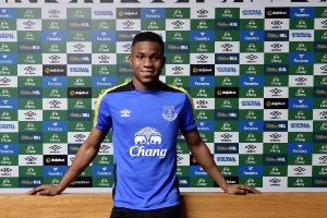 B体育官方网站-往日艰辛…25岁前卢克曼5年4队从未进球上双，来到意甲后终于爆发