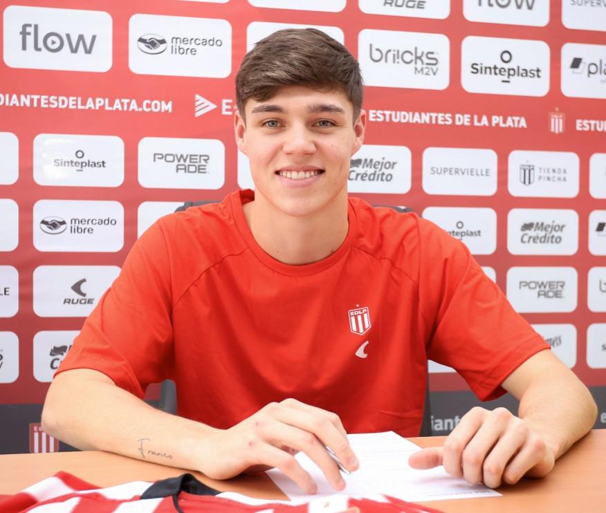 BSPORTS-国米官方：帕拉西奥斯租借至拉普拉塔大学生，协议包含买断权